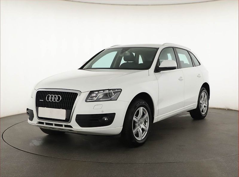 Audi Q5 (2012) 3.0 TDI, 4X4, Automat, ČR - fotka 2 z 17
