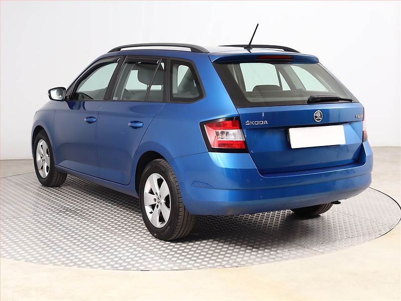 Škoda Fabia (2017) Ambition 1.0 TSI, Tempomat - fotka 4 z 14