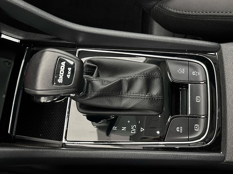 Škoda Kodiaq Laurin & Klement 4x4 DSG - fotka 20 z 31