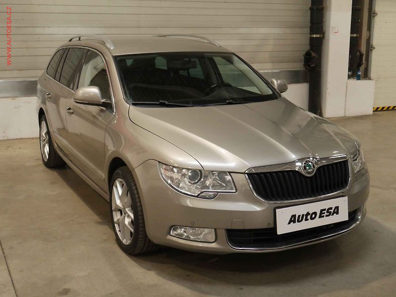 Škoda Superb (2011) 2.0 TDI 4x4, ČR, bixen - fotografie inzerátu