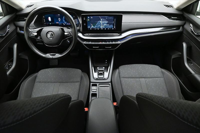 Škoda Octavia 2,0 TDI 110 kW DSG STYLE Záruk - fotka 15 z 31