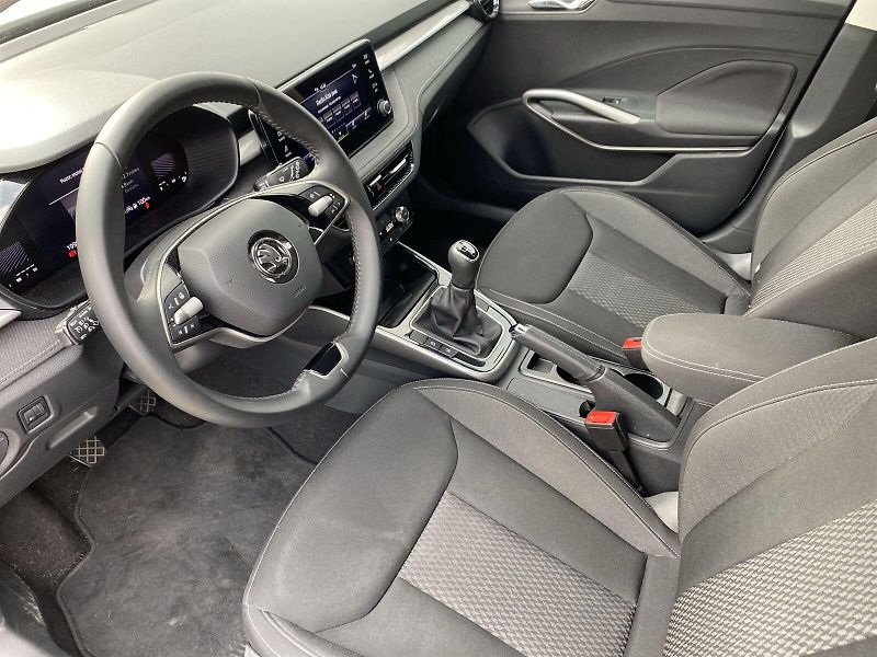 Škoda Fabia (2024) 1.0 TSI Top Selection - fotka 8 z 31