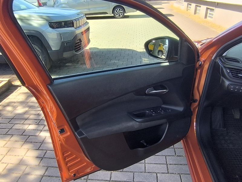 Fiat Tipo (2023) 1.0 Firefly 100k - fotka 16 z 32