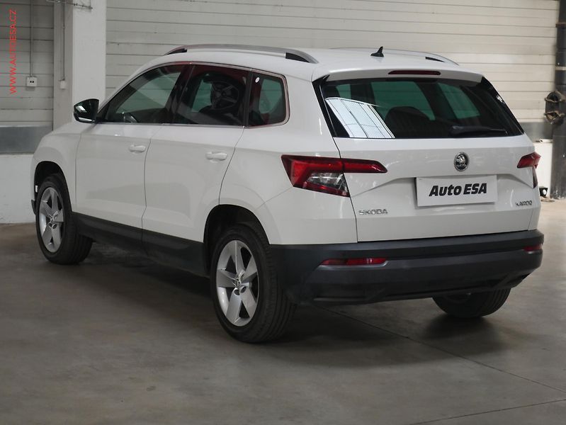 Škoda Karoq (2017) 1.5TSi, ČR, Style, DSG, LED - fotka 6 z 19