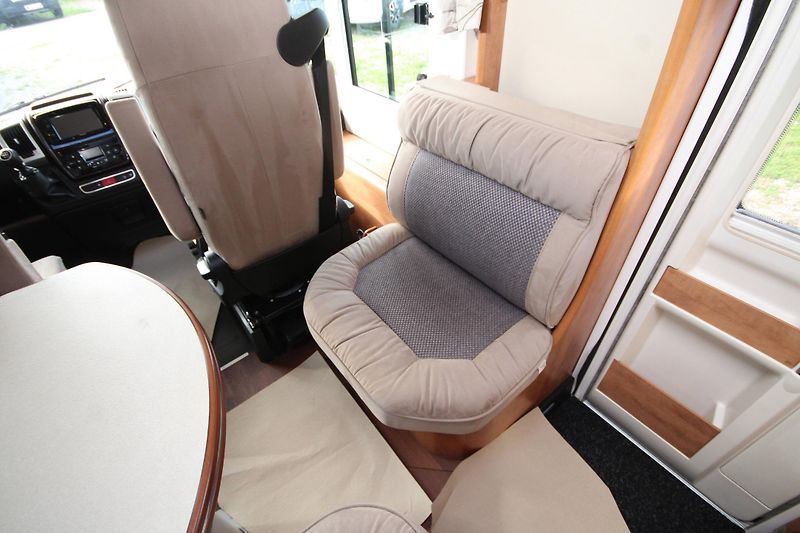 Carthago (2017) C-LINE I 4.8 LE - fotka 35 z 85