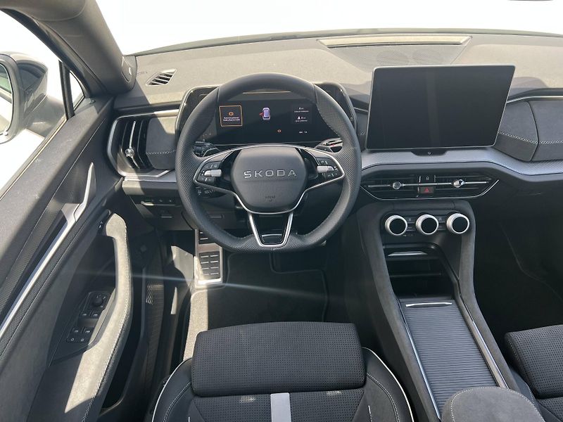 Škoda Kodiaq (2026) Sportline 7DSG 4x4 2,0TDI - fotka 4 z 6