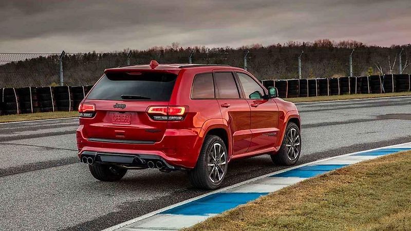 Jeep Grand Cherokee Trackhawk.