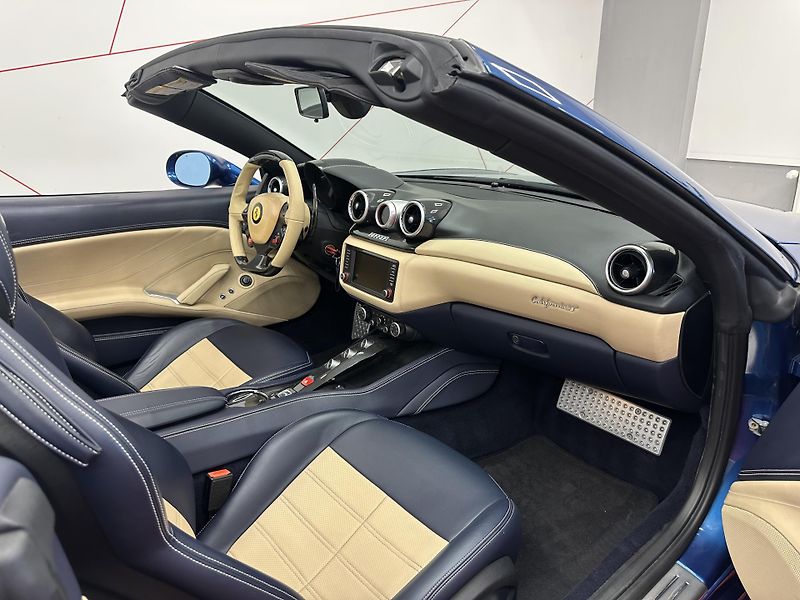 Ferrari California (2017) T 3.9 HGTE*VENTILACE*CARBON - fotka 13 z 20