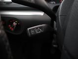 Volkswagen Sharan (2013) 2.0 TDI, 4X4, 7 míst - náhled 17