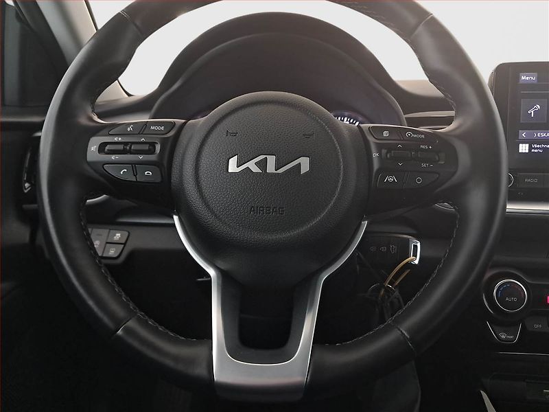 Kia Stonic (2023) Exclusive 1.0 T-GDI, EXCLUSIVE - fotka 16 z 16