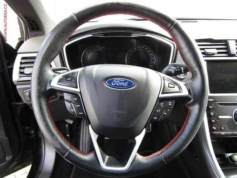 Ford Mondeo (2018) 1.5 EB, ST-Line, LED, navi - fotka 19 z 20