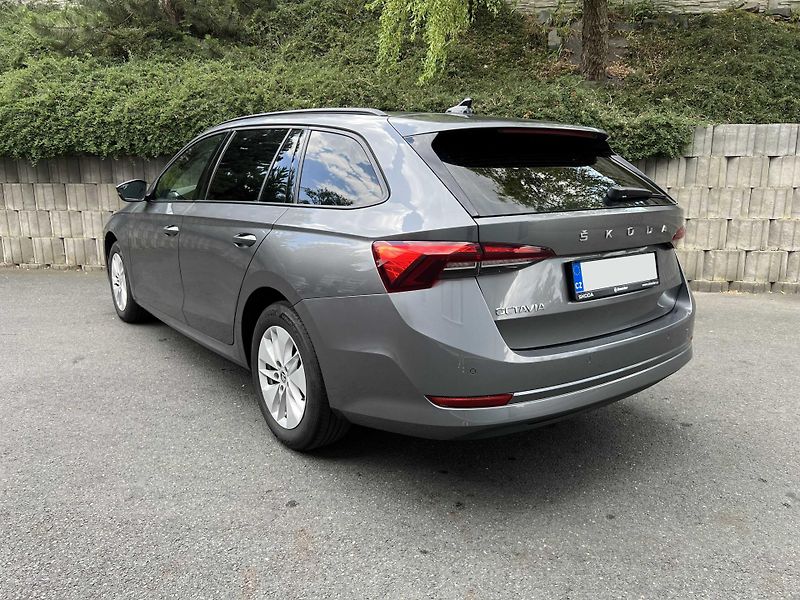 Škoda Octavia combi 2.0TDi 85kW SERVIS ŠKODA - fotka 5 z 15