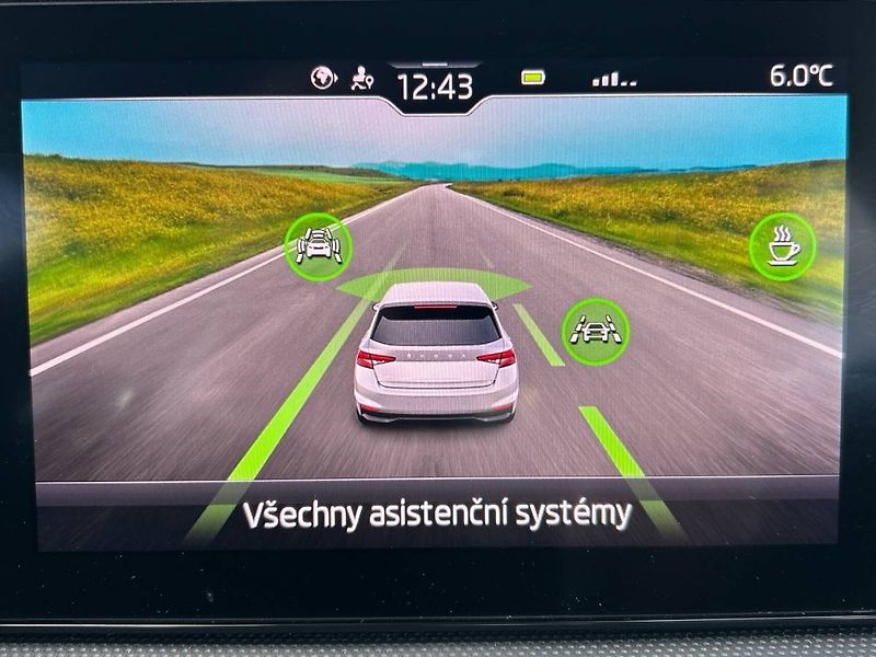 Škoda Fabia (2022) 1.0 TSI 7DSG Style - fotka 13 z 28