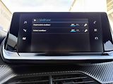 Peugeot 2008 (2023) AllurePack 1.2 PureTech EAT8 - náhled 32