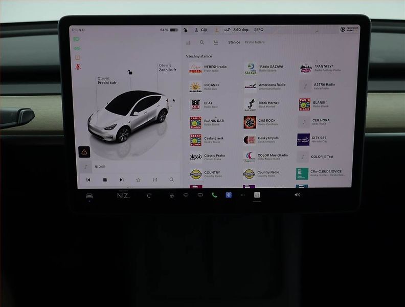 Tesla Model Y (2022) Long Range AWD 79kWh, SoH 89% - fotka 12 z 23