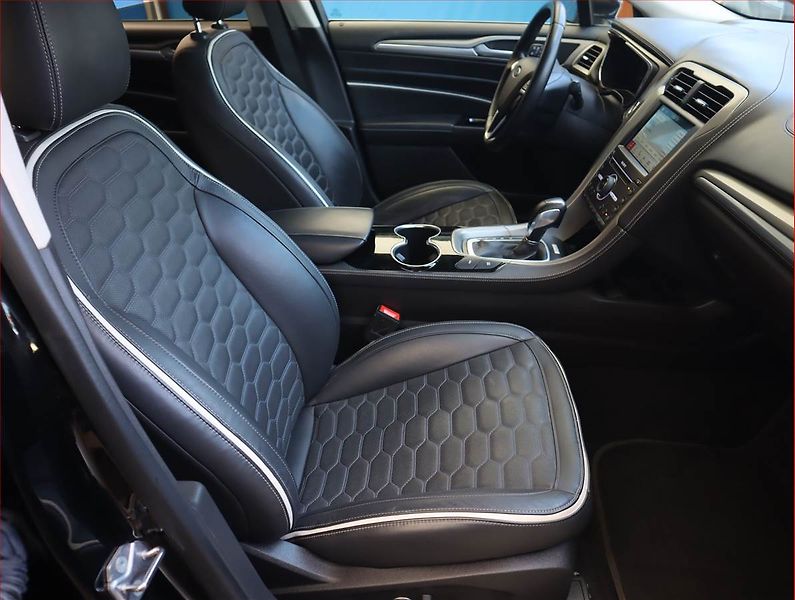Ford Mondeo (2018) Vignale 2.0 Hybrid, Automat - fotka 9 z 22