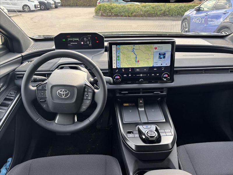 Toyota C-HR 0,0 + Style 77 kWh - fotka 11 z 11