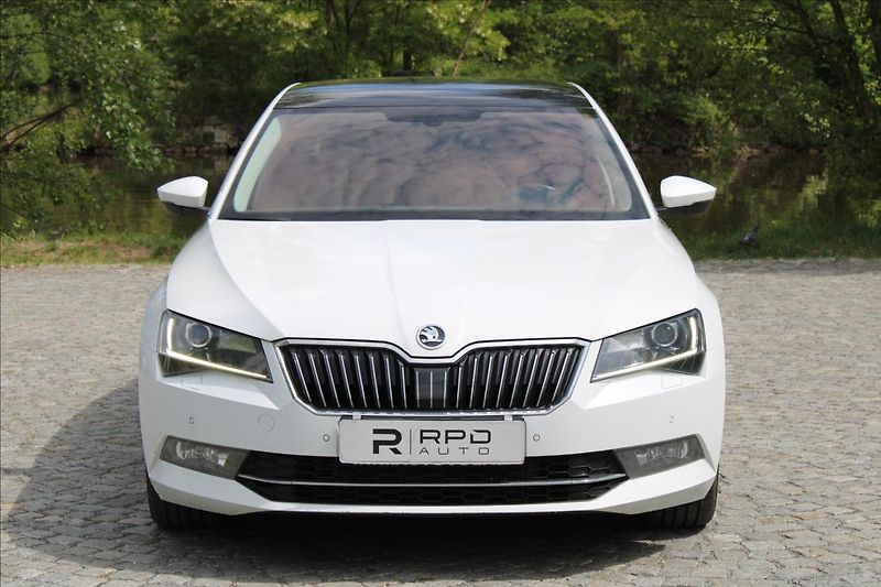 Škoda Superb 2.0 TDI/Style/4x4/DSG/140kW/CZ - fotka 4 z 40