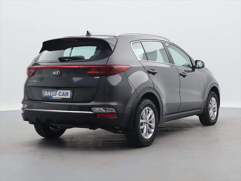 Kia Sportage 1,6 CRDI 85kW Exclusive - fotka 7 z 30
