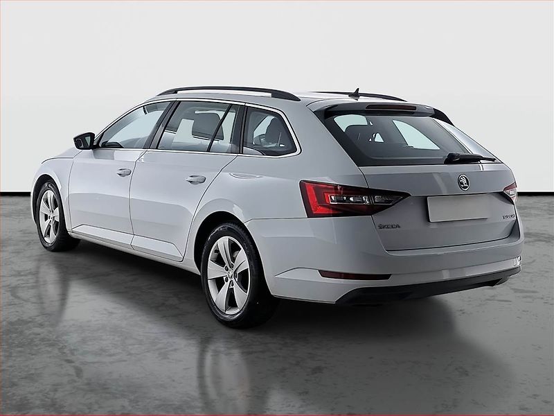 Škoda Superb (2016) 2.0 TDI, Automat, Serv.kniha - fotka 4 z 22