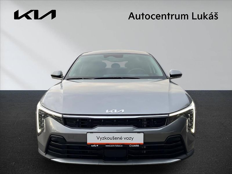 Kia K4 (2025) 1,6 CL4  T-GDi GPF 7DCT TOP 11 - fotka 1 z 10