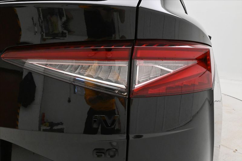 Škoda Enyaq iV60 132 kW SportLINE Záruka a - fotka 29 z 30