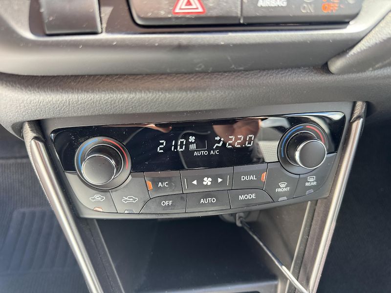 Suzuki S-Cross 1.4 BoosterJet Premium 1maj ČR - fotka 21 z 36