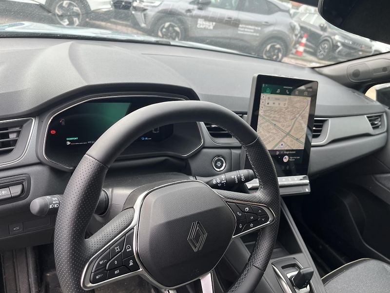 Renault Symbioz (2025) techno full hybrid E-Tech 160 - fotka 7 z 8