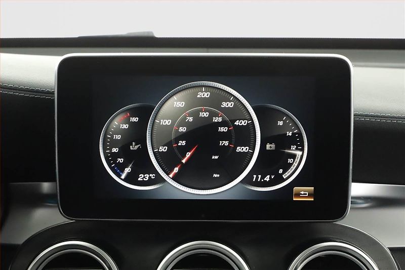 Mercedes-Benz GLC (2017) Avantgarde 250 d 4MATIC - fotka 15 z 21
