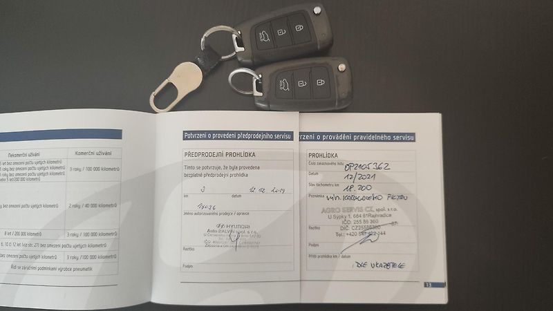 Hyundai i30 (2019) - fotka 11 z 13