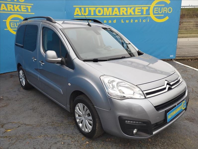 Citroën Berlingo 1,6 HDi 73KW Multispace - fotka 3 z 17