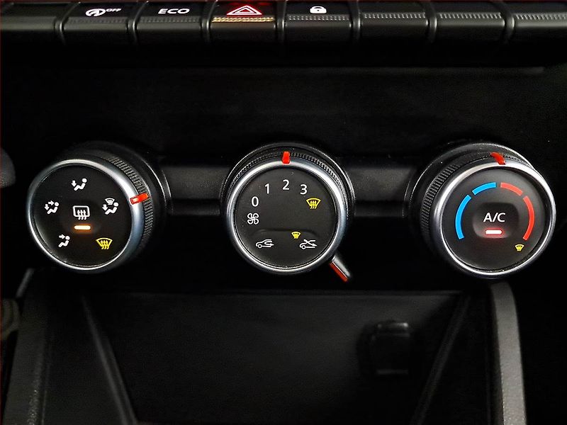 Dacia Duster (2019) 1.6 SCe, ČR,1.maj, Tempomat - fotka 14 z 16