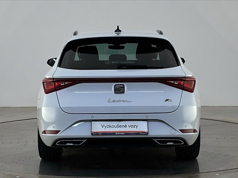 Seat Leon FR - fotka 17 z 29