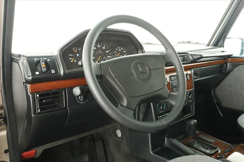 Mercedes-Benz Třídy G (1995) G 350 TD - fotka 7 z 20