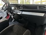 Volkswagen Multivan T6.1 2,0TDI DSG*Full LED*Navi - náhled 12