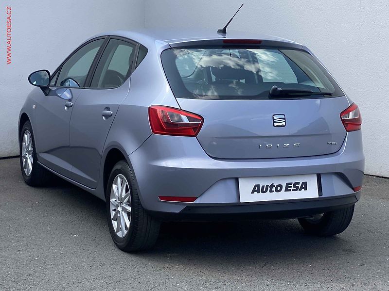 Seat Ibiza (2015) 1.2 TSi, Style, bixen, navi - fotka 6 z 15