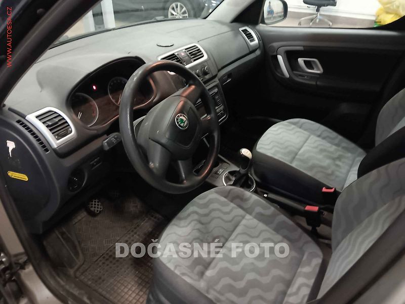 Škoda Roomster (2010) 1.2I, ČR, servis.kniha, AC - fotka 3 z 3