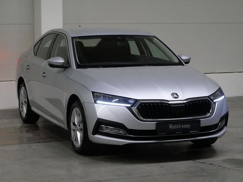 Škoda Octavia - fotka 8 z 25