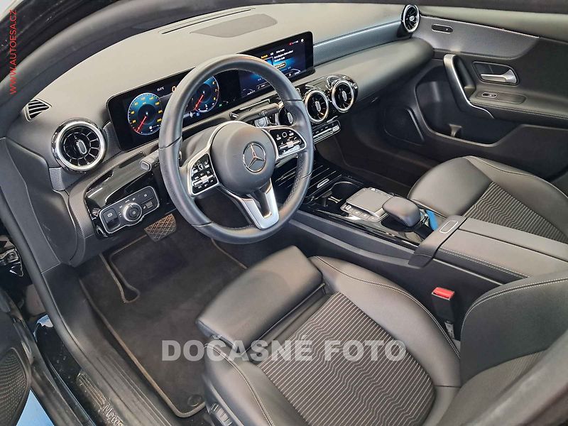 Mercedes-Benz Třídy A (2022) 1.3i, ČR, AT, navi, LED - fotka 3 z 3