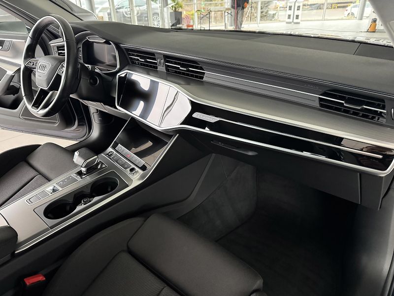 Audi A6 50TFSIe Quattro*360kam*KeyLess - fotka 13 z 38