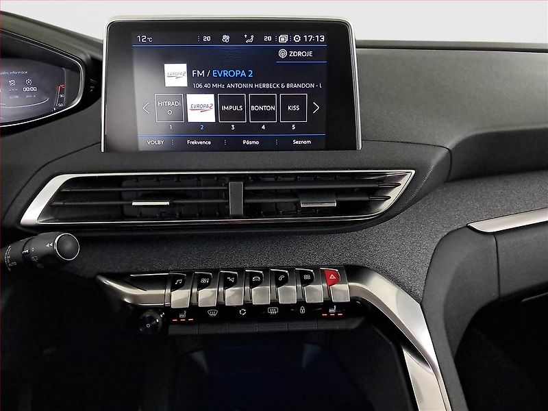 Peugeot 5008 (2019) PureTech 130, 7 míst, ČR,1.maj - fotka 12 z 25