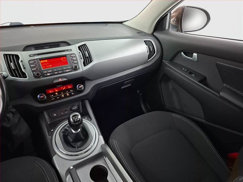 Kia Sportage (2015) 1.6 GDI, Serv.kniha, Tempomat - fotka 8 z 18