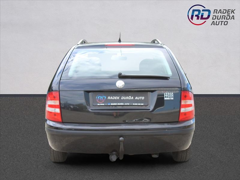 Škoda Fabia 1,4 16V  KLIMATIZACE,TAŽNÉ - fotka 6 z 21
