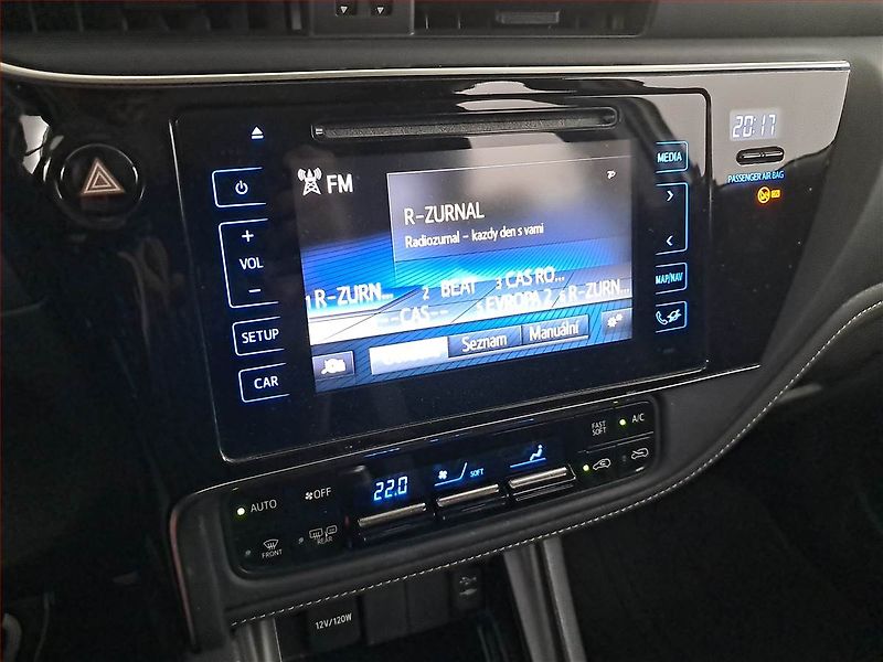 Toyota Auris (2016) 1.6 Valvematic, ČR,1.maj - fotka 12 z 15