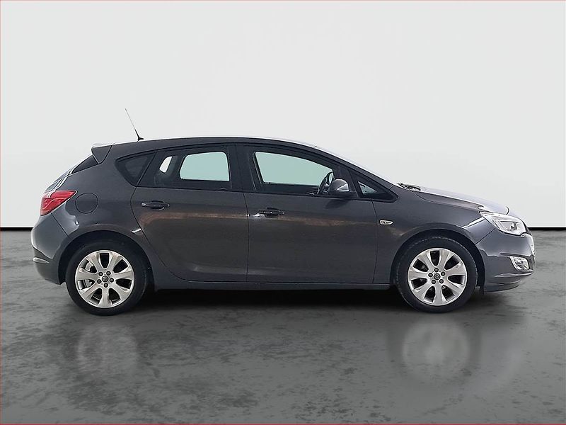 Opel Astra (2012) 1.6 16V, po STK, dobrý stav - fotka 6 z 17