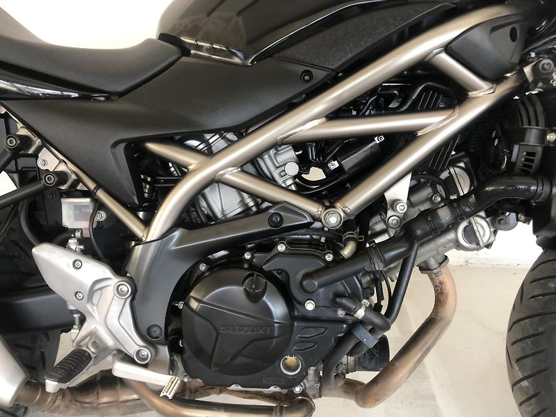 Suzuki SV 650 ABS - fotka 15 z 19