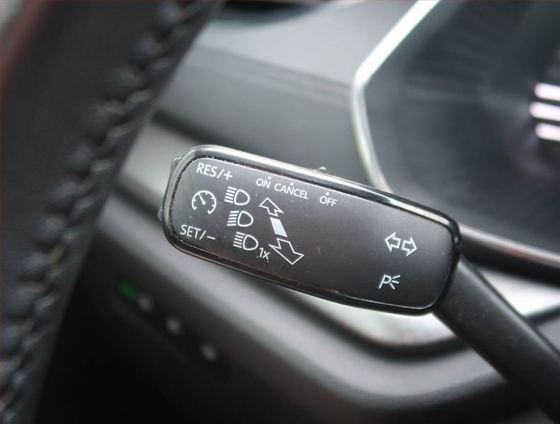 Škoda Octavia (2022) Ambition 2.0 TDI, ČR,1.maj - fotka 17 z 22