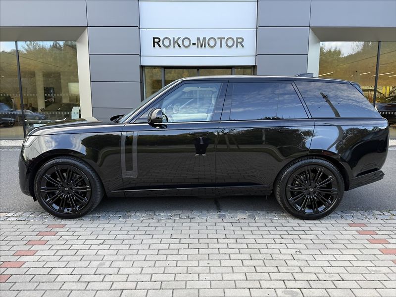 Land Rover Range Rover (2026) 3,0 AUTOBIOGRAPHY D350 - fotka 2 z 38