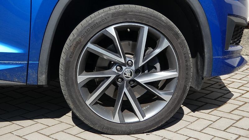 Škoda Kodiaq 2,0 TDI DSG 4x4 Sportline - fotka 24 z 25