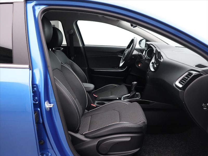 Kia XCeed 1,5 T-GDi 118kW Exclusive CZ - fotka 12 z 32